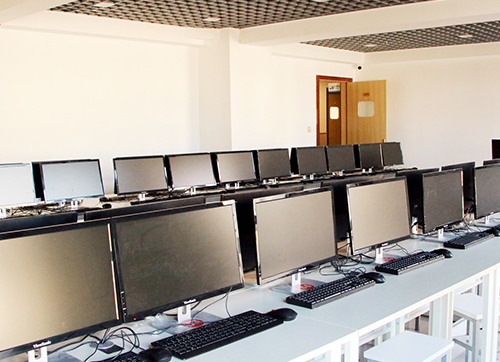 计算机室